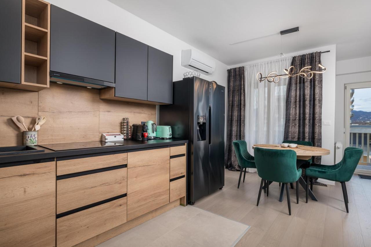 Apartman Flos Maris Ριέκα Εξωτερικό φωτογραφία
